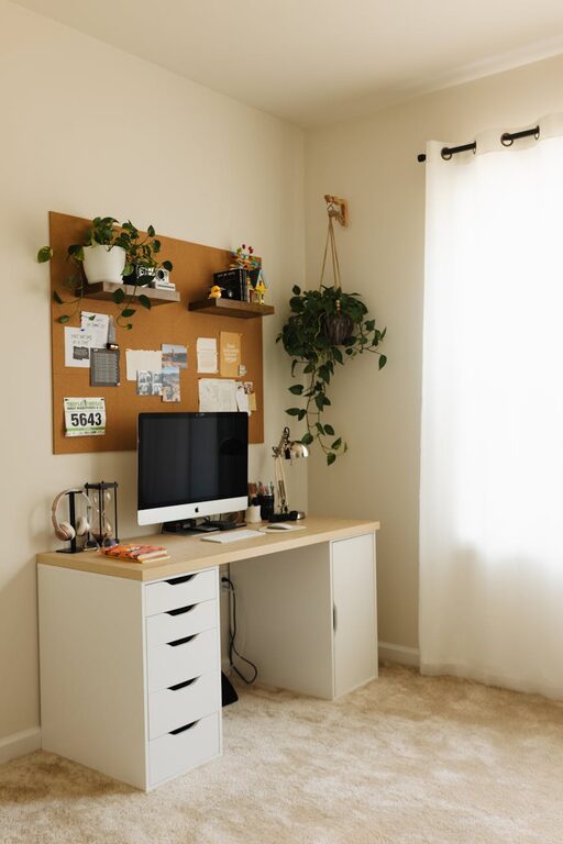Tips for Creating a Cosy and Functional Home Workspace
